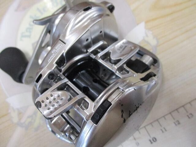 Shimano 16 METANIUM MGL XG Right Baitcast Reel Gear Ratio 8.5:1 F/S from Japan