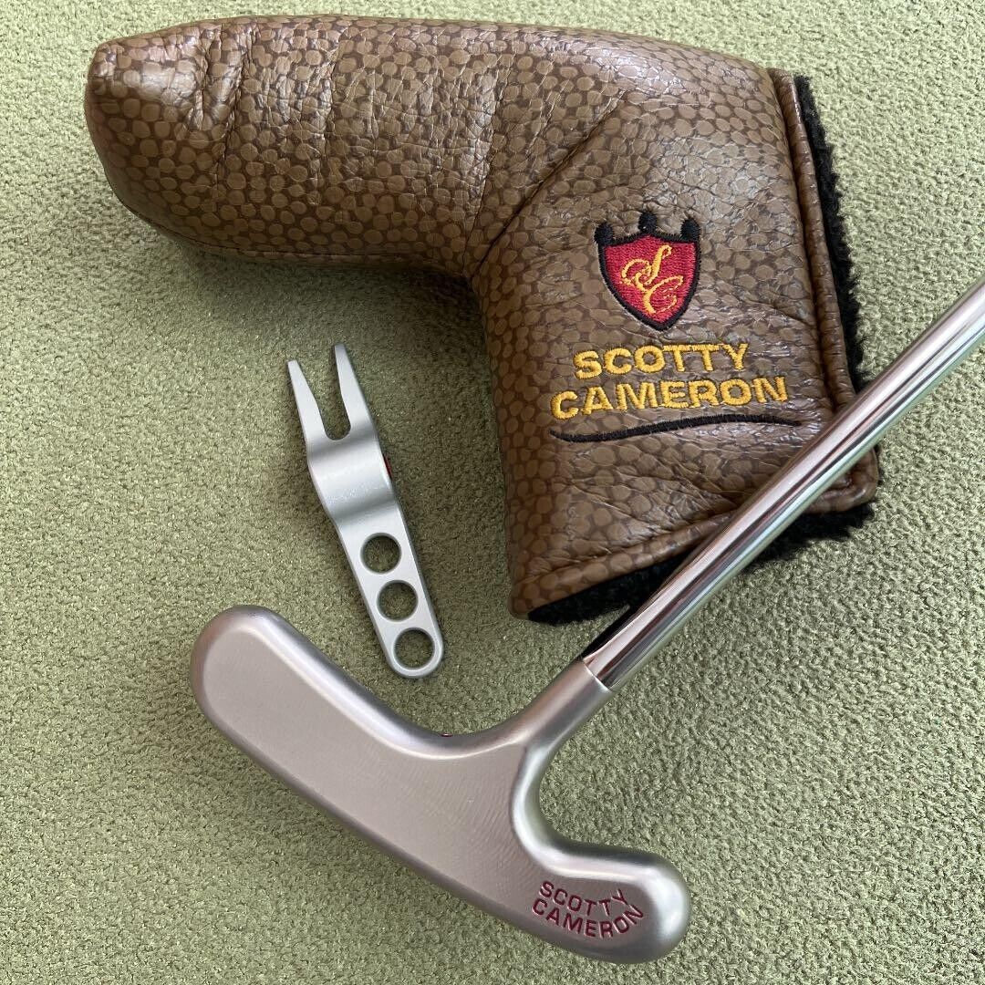 Scotty Cameron American Classic III Titleist 35