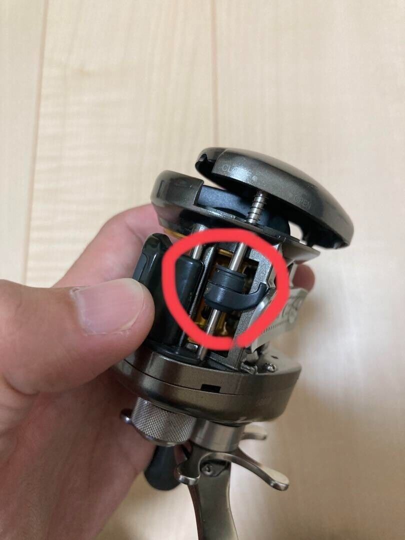 Shimano 05 METANIUM XT Baitcast Reel Left Hand Gear Ratio 6.2:1 F/S from Japan