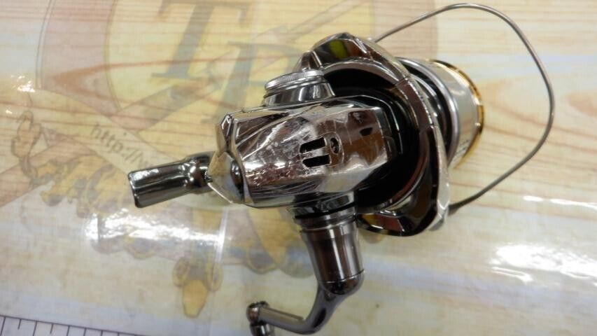 Shimano 18 Stella C5000XG Spinning Reel 260g Gear Ratio 6.2:1 F/S from Japan