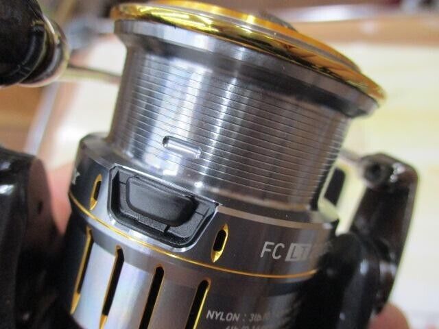 Daiwa 21 LUVIAS AIRITY FC LT2000S-P Spinning Reel Gear 5.8:1 F/S from Japan