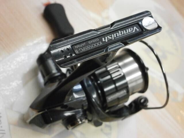 Shimano 19 VANQUISH 1000SSSPG Spinning Reel 145g Gear Ratio 4.6:1 F/S from Japan