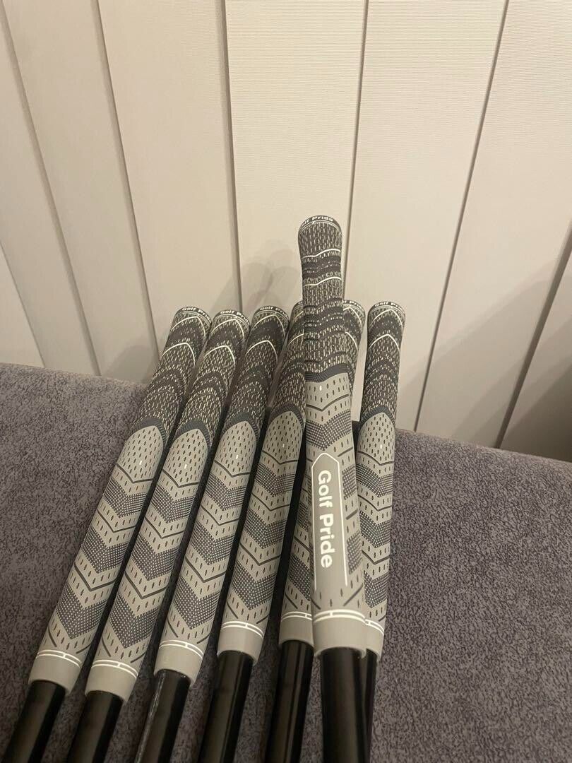 TaylorMade P790 BLACK 2021 Iron Set 4-PW 7clubs Shaft Dynamic Gold 105 Right Men