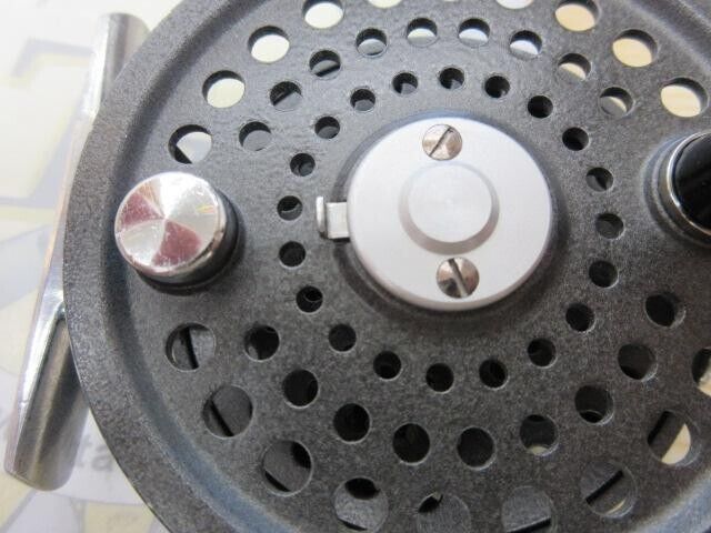 Orvis BATTENKILL DISC 5/6 GUNMETAL 1.0:1 Spare Spool Fly Reel F/S from Japan