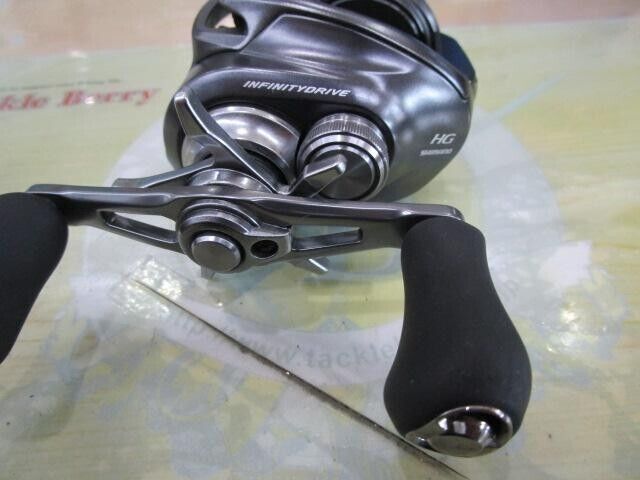 Shimano Baitcasting Reel 22 BANTAM HG Left Gear Ratio 7.1:1 220g F/S from Japan