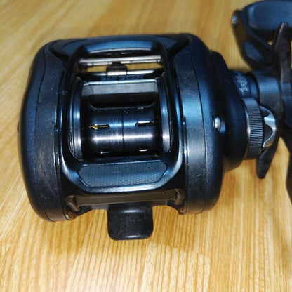 Daiwa GAN CRAFT T3 MAGO 8.1R R-H Baitcasting Reel Gear Ratio 8.1:1 F/S from JP