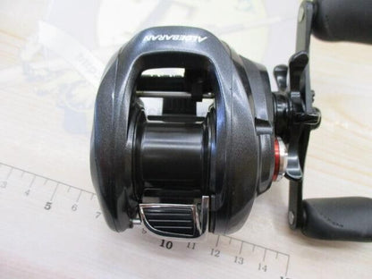 Shimano 12 ALDEBARAN BFS XG Right Handle Baitcast Reel Gear 8.0:1 F/S from Japan