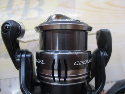 Shimano Miravel C2000SHG Spinning Reel Gear Ratio 6.0:1 180g F/S from Japan