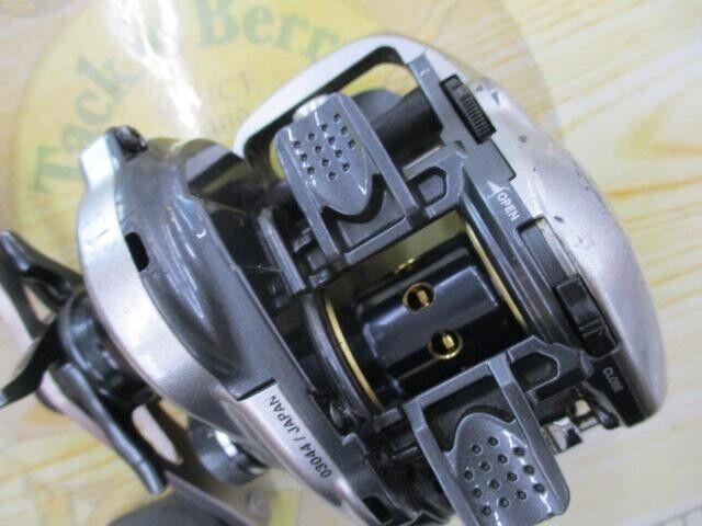 Shimano 13 Metanium Right Handle Baitcasting Reel Gear Ratio 6.2:1 F/S from JPN