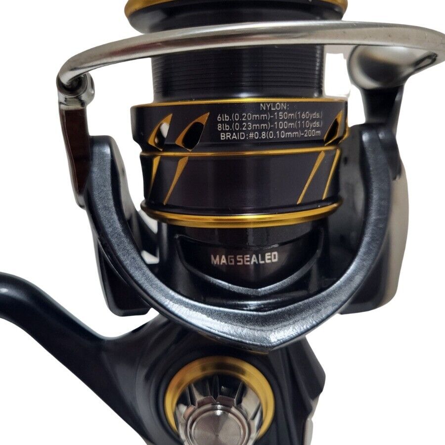 Daiwa 21 CALDIA LT2500 Spinning Reel Gear Ratio 5.2:1 Weight 195g F/S from Japan