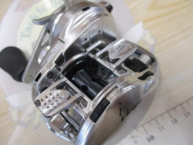 Shimano 16 METANIUM MGL XG Right Baitcast Reel Gear Ratio 8.5:1 F/S from Japan