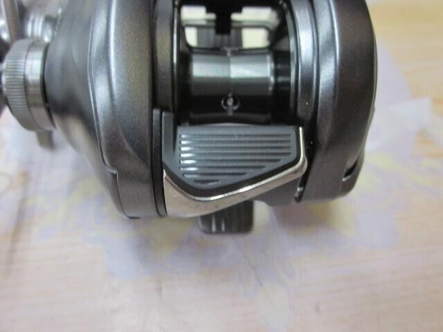 Shimano Baitcasting Reel 22 BANTAM XG Left Handle Gear Ratio 8.1:1 F/S from JPN