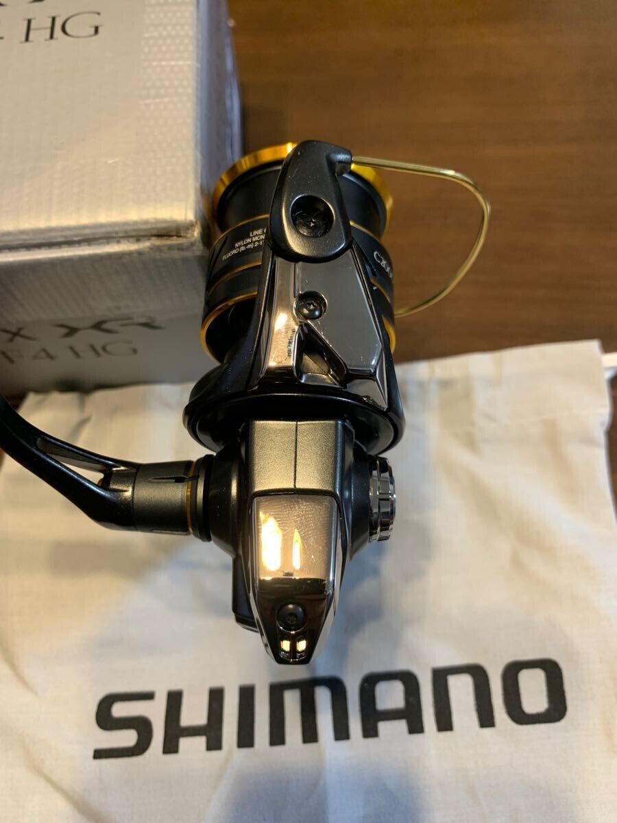 Shimano 21 SOARE XR C2000SSPG Spinning Reel 155g Gear Ratio 4.6:1 F/S from Japan