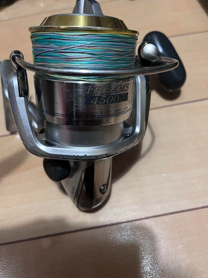 Daiwa FREAMS 4500J Spinning Reel Gear Ratio 4.9:1 Free Shipping from Japan