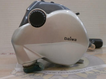 Daiwa SUPER TANACOM S500W Right Electric Reel Gear Ratio 2.8:1 F/S from Japan