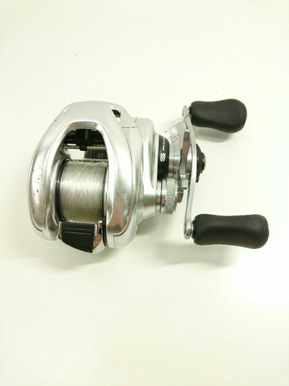 Shimano 16 Metanium HG Baitcasting Reel Right Handle Gear 7.4:1 F/S from Japan