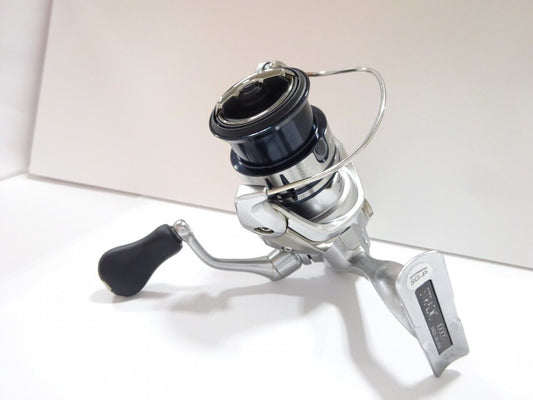 Shimano 19 STRADIC 1000S Spinning Reel 185g Gear Ratio 5.1:1 F/S from Japan