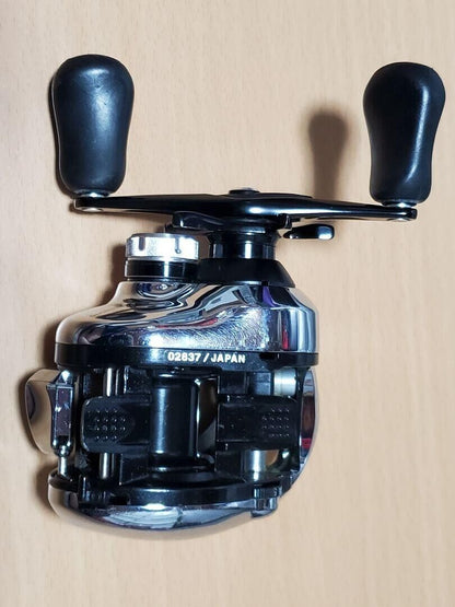 Shimano 12 ANTARES HG Right Handle Baitcasting Reel Gear 7.4:1 F/S from Japan