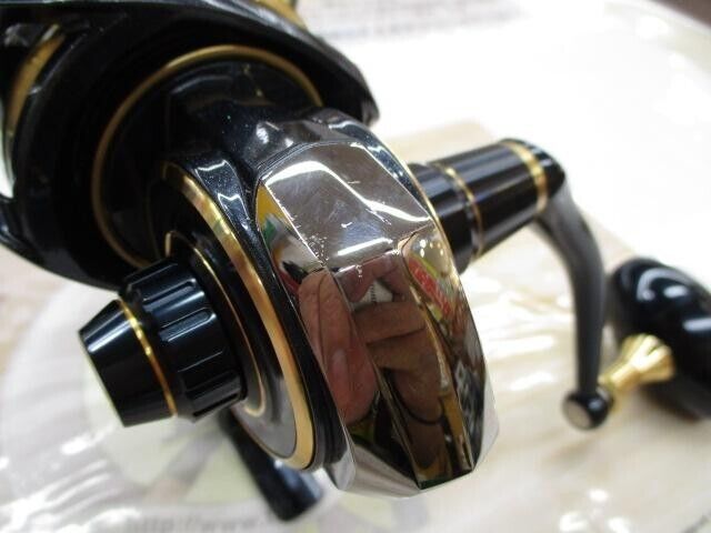 Daiwa 20 SALTIGA 14000-XH Spinning Reel Gear 665g Ratio 6.2:1 F/S from Japan