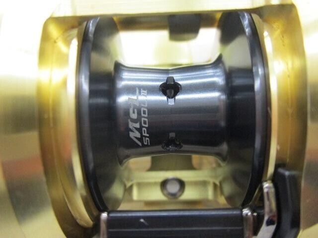 Shimano 22 CALCUTTA CONQUEST 200XG Right Hand Baitcasting Reel F/S from Japan