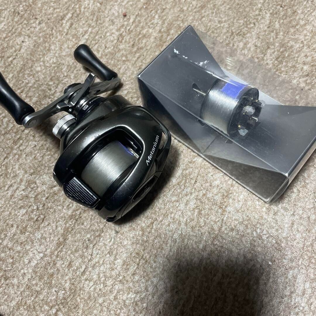 Shimano 20 METANIUM HG Baitcast Reel Left Hand Gear Ratio 7.1:1 F/S from Japan