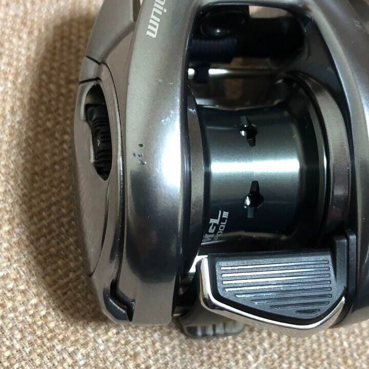 Shimano 22 METANIUM Shallow Edition XG 8.1:1 Right Baitcast Reel F/S from Japan