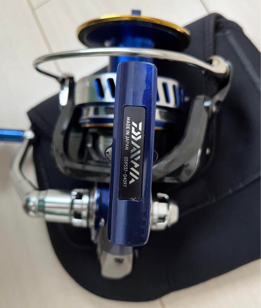 Daiwa 14 SALTIGA 8000H EXPEDITION Spinning Reel Gear Ratio 5.7:1 F/S from Japan