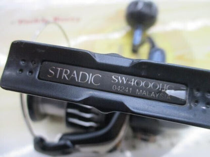 Shimano 20 STRADIC SW 4000HG Spinning Reel Gear Ratio 5.8:1 300g F/S from Japan