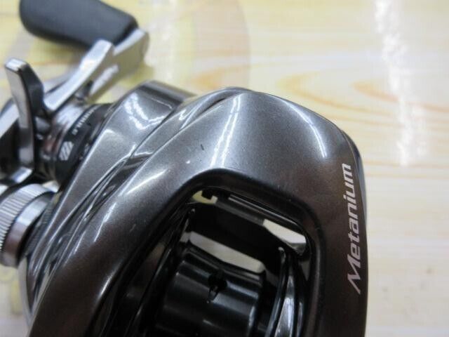 Shimano 20 Metanium XG Left Handle 8.1:1 Gear Baitcasting Reel F/S from Japan