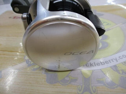 SHIMANO 12 OCEA CALCUTTA 200PG 5.0:1 Baitcasting Reel Free Shipping from Japan