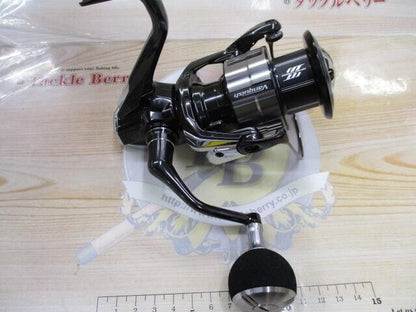 Shimano Spinning Reel 23 VANQUISH C5000XG 220g Gear Ratio 6.2:1 F/S from Japan