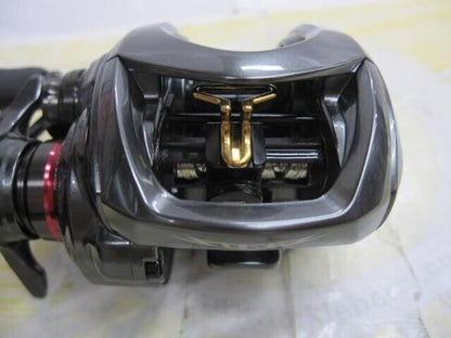 Daiwa STEEZ CT SV TW 700SH Baitcasting Reel 150g Gear Ratio 7.1:1 F/S from Japan