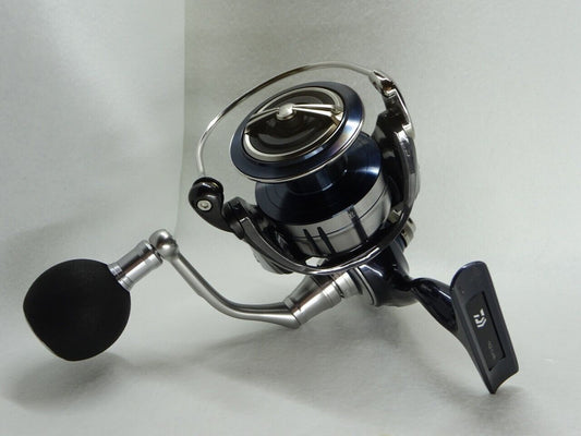 Daiwa 21 CERTATE SW 6000-H Spinning Reel Gear Ratio 5.7:1 375g F/S from Japan