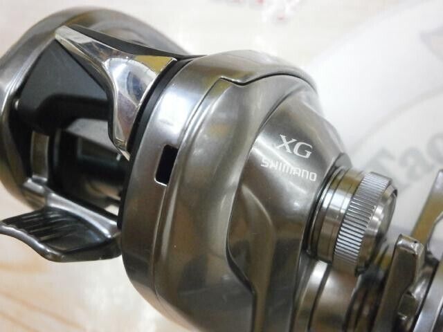 Shimano 22 METANIUM SHALLOW EDITION XG Right Baitcast Reel Gear 8.1 F/S from JP