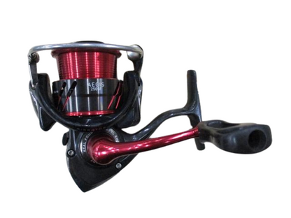 Daiwa 17 AEGIS 2505F Spinning Reel Gear Ratio 4.8:1 Weight 185g F/S from Japan