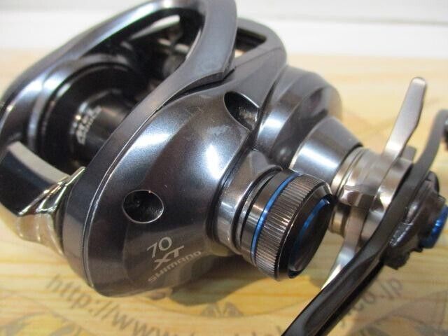 Shimano 22 SLX DC XT 70 R-H Baitcast Reel 195g Gear Ratio 6.2:1 F/S From Japan