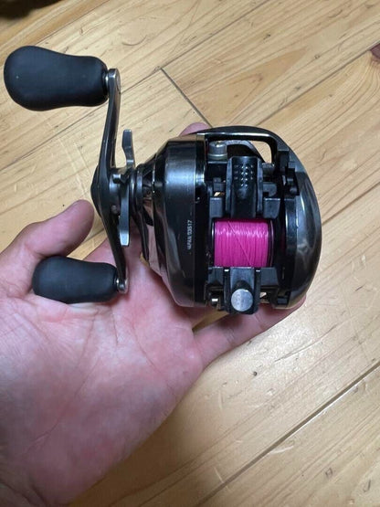 Shimano 16 ANTARES DC Right Handed Baitcasting Reel Gear 5.6:1 F/S from Japan