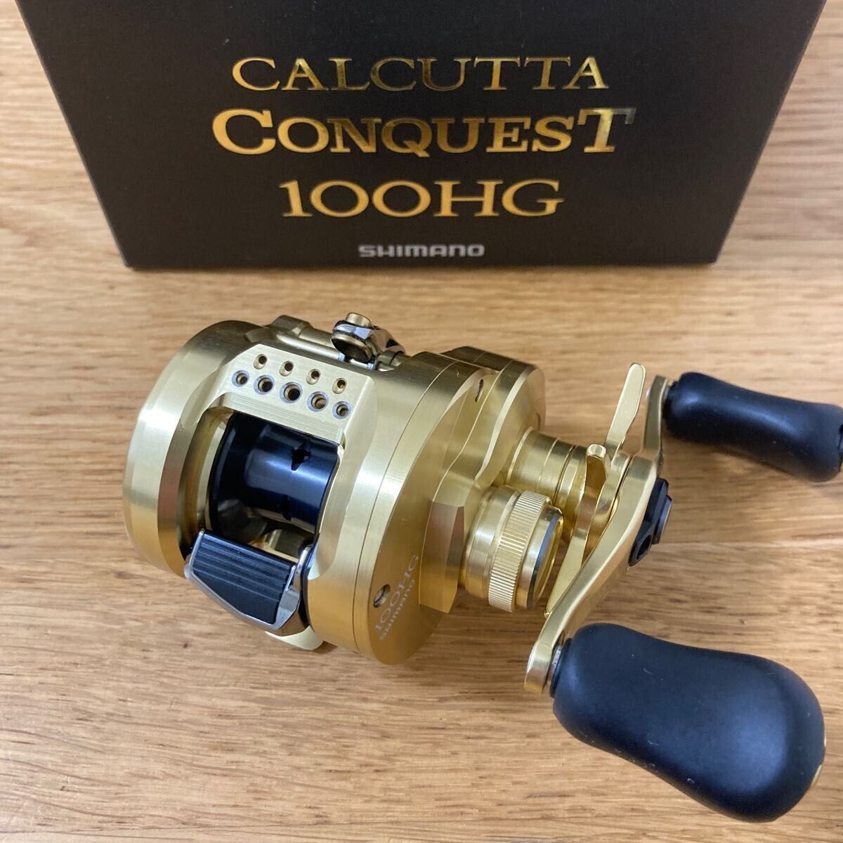 Shimano 21 CALCUTTA CONQUEST 100HG Baitcasting Reel Gear Ratio 7.4:1 F/S from JP