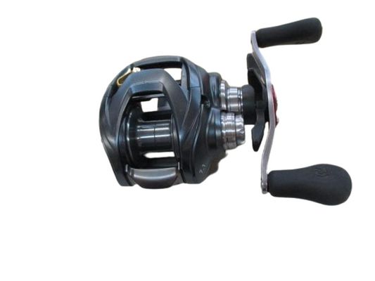 Daiwa 17 STEEZ A TW 1016SH Right Handle Bait Reel Gear Ratio 7.1:1 F/S from JPN