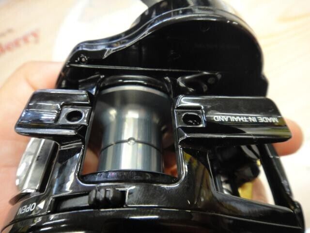 Daiwa 18 ZILLION TW HD 1520-CC Baitcasting Reel Gear Ratio 5.5:1 F/S from Japan