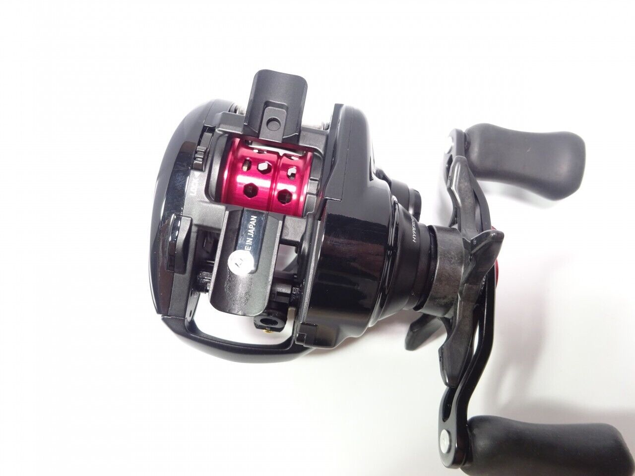 Daiwa 23 SS AIR TW 8.5R Baitcast Reel Weight 145g Gear Ratio 8.5:1 F/S from JPN