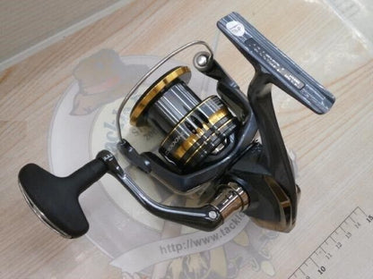 Shimano 21 ULTEGRA C3000HG Spinning Reel 225g Gear Ratio 6.0:1 F/S from Japan