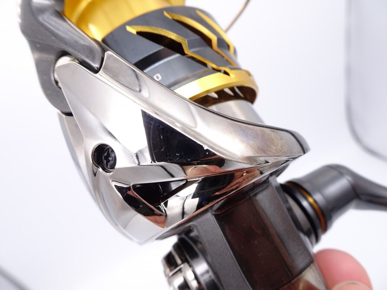 Shimano 20 TWIN POWER C3000XG Spinning Reel 215g Gear Ratio 6.4:1 F/S from Japan