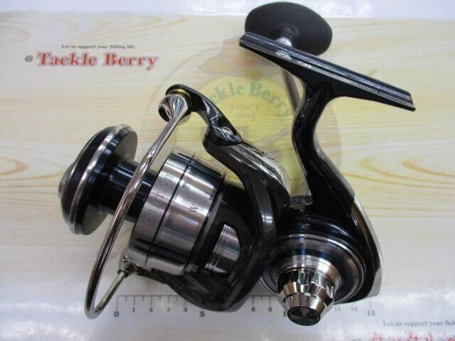 Daiwa Spinning Reel CERTATE SW 8000-H Gear Ratio 5.8:1 Weight 625g F/S from JPN