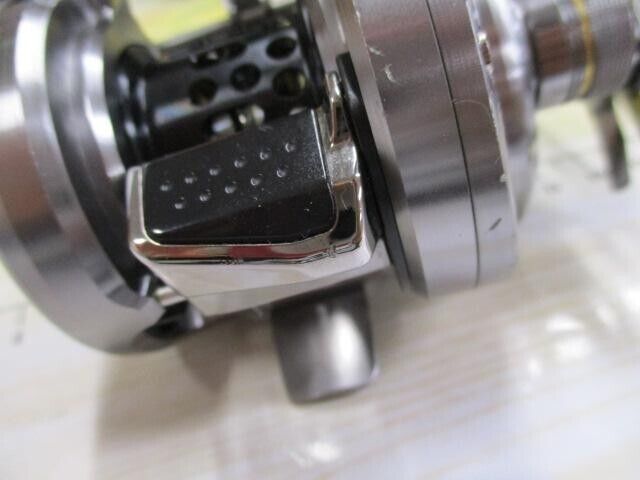 Shimano 17 CALCUTTA CONQUEST BFS HG 6.8:1 Baitcast Reel Right Hand F/S from JPN