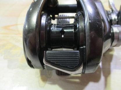 Shimano 20 Metanium HG Right Baitcasting Reel Gear Ratio 7.1:1 F/S from Japan