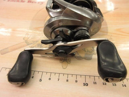 Shimano Baitcast Reel 17 CHRONARCH MGL 151HG Left Handle Gear 7.1:1 F/S from JPN