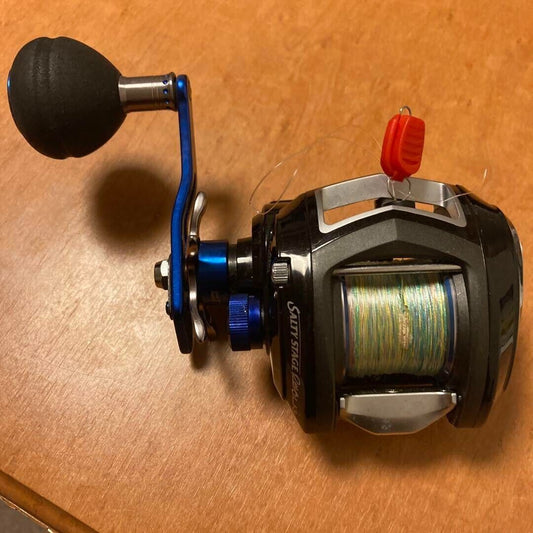 Abu Garcia Baitcast Reel SALTY STAGE REVO LJ-3 Left Handle Gear 7.1:1 F/S Japan