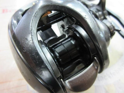 Daiwa STEEZ CT SV TW 700H R-H Baitcasting Reel Gear Ratio 6.3:1 F/S from Japan