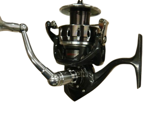 Daiwa 16 CATALINA 5000 Spinning Reel Gear Ratio 4.9:1 Weight 605g F/S from JP